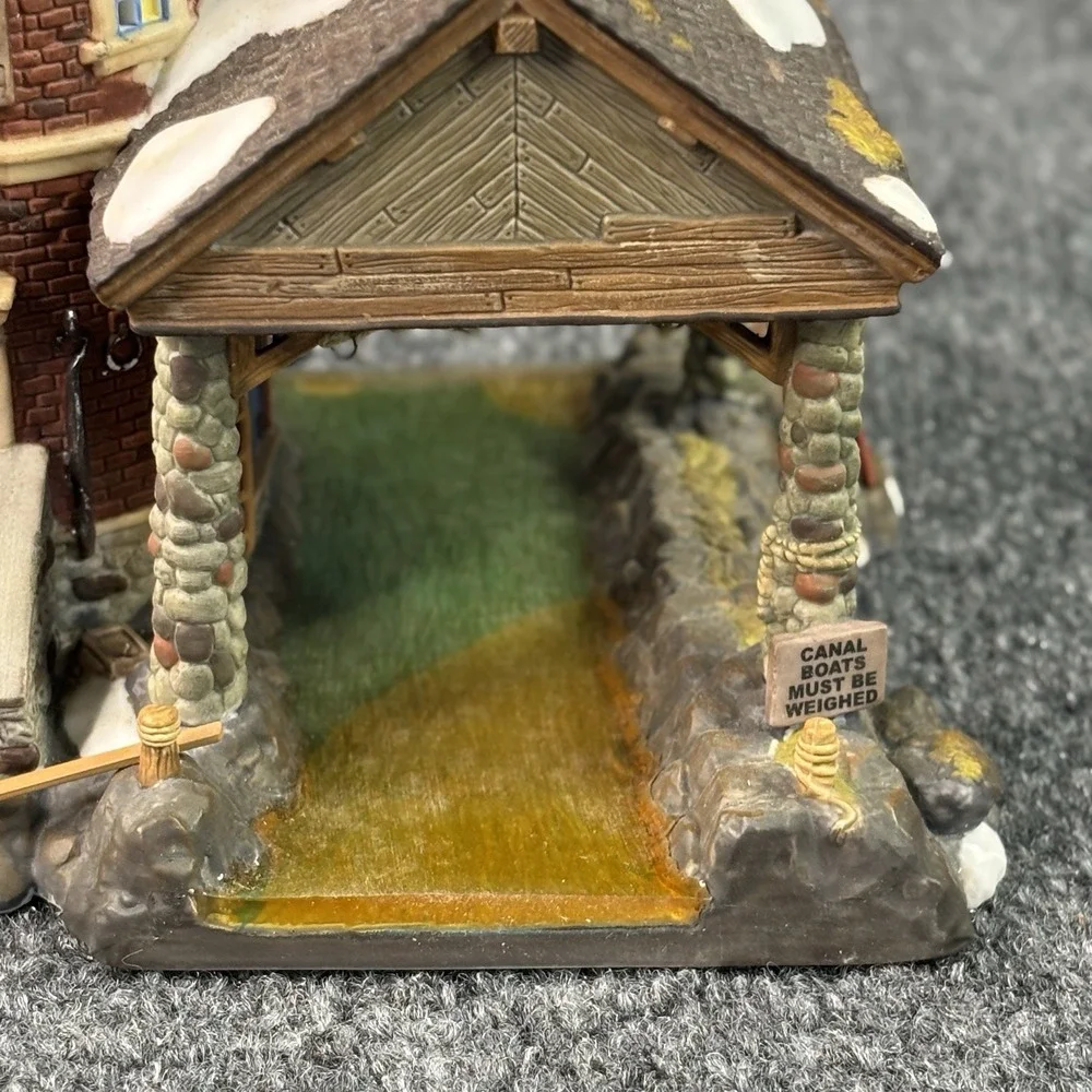 Department 56 Dickens Christmas Village St Ives Lock House #53